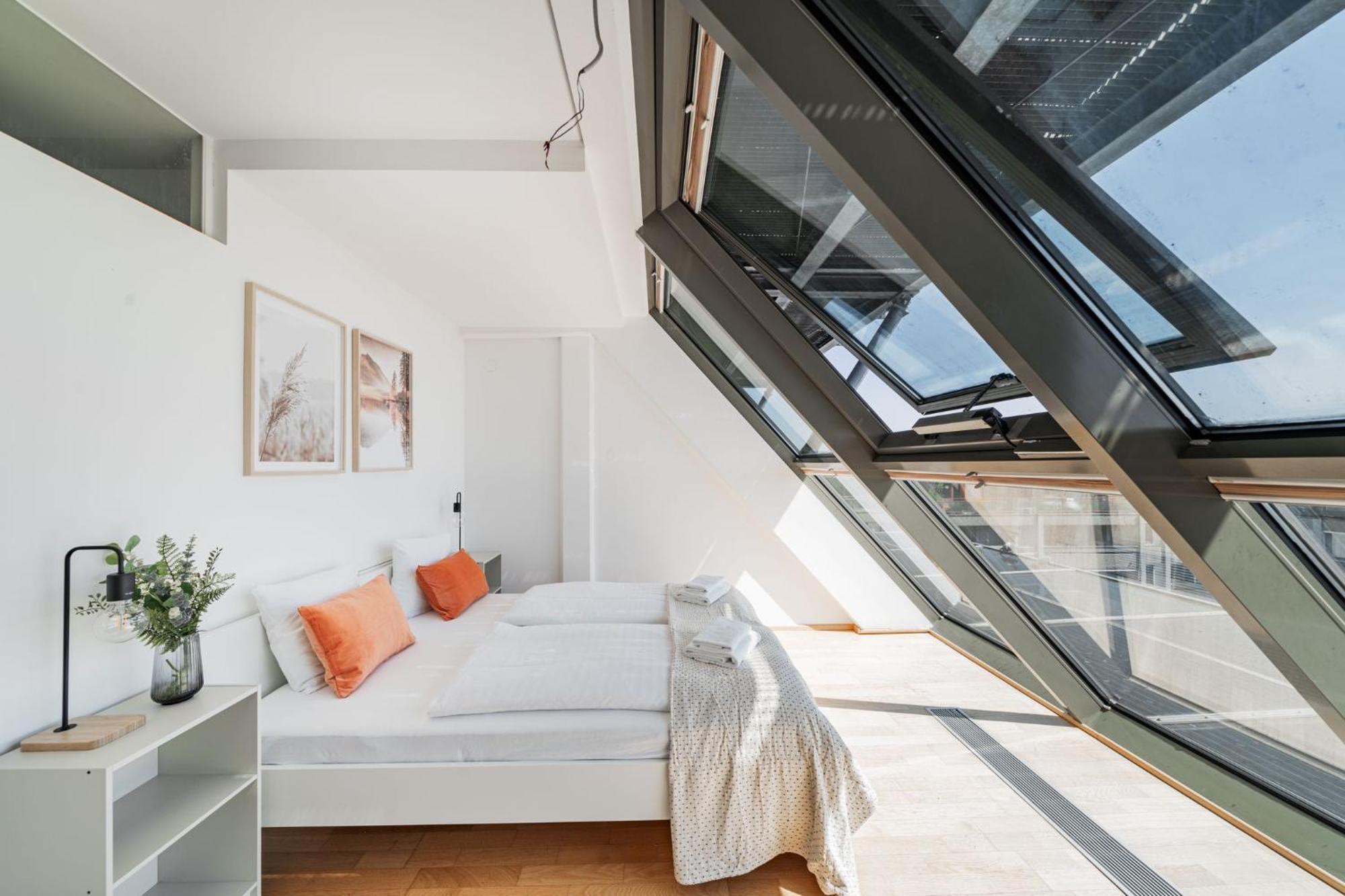 Apartments Next To Schoenbrunn - Free Parking !!! Відень Екстер'єр фото
